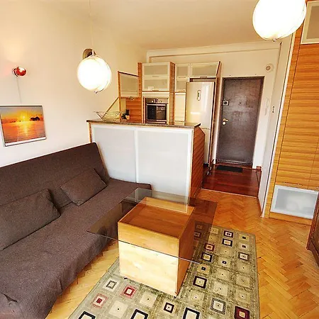 Apartment4you Plac Bankowy Apartment Warsaw
