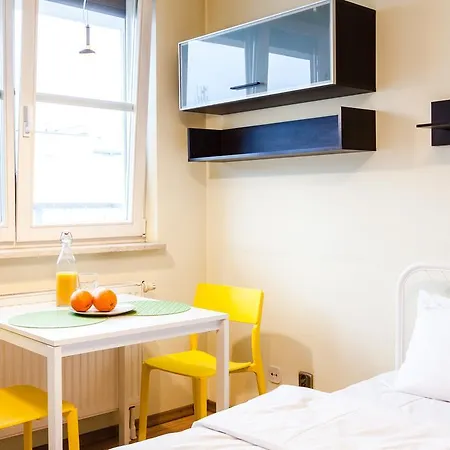 Apartment Apartment4you Plac Bankowy Warsaw