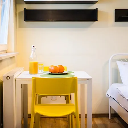 Apartment4you Plac Bankowy Apartment Warsaw